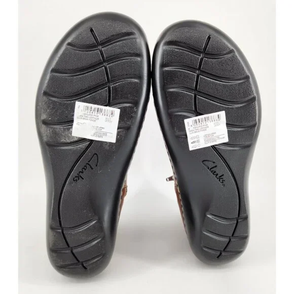 Clarks Women's Size 6.5 M Ashland Dark Tan Leather Pine Boots - Picture 10 of 13